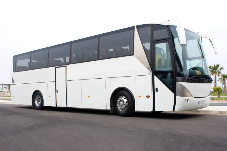 The Advantages of Renting a Charter Bus Limousine
